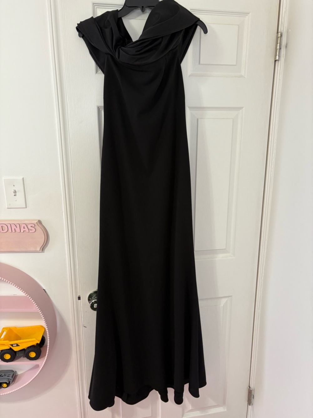 Betsy & Adam Black Off-the-Shoulder Maxi Gown - Picture 4 of 6